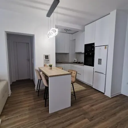 Cu Doua De Lux